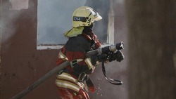 Белгородские власти разработали правовой акт о страховании сотрудников противопожарной службы