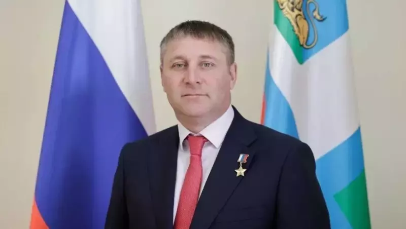 Александр Шуваев поздравил земляков с Днём пограничника
