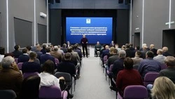 Вячеслав Гладков провёл совещание с руководителями приграничных предприятий 