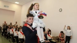 Последний школьный звонок прозвучал для шебекинских выпускников